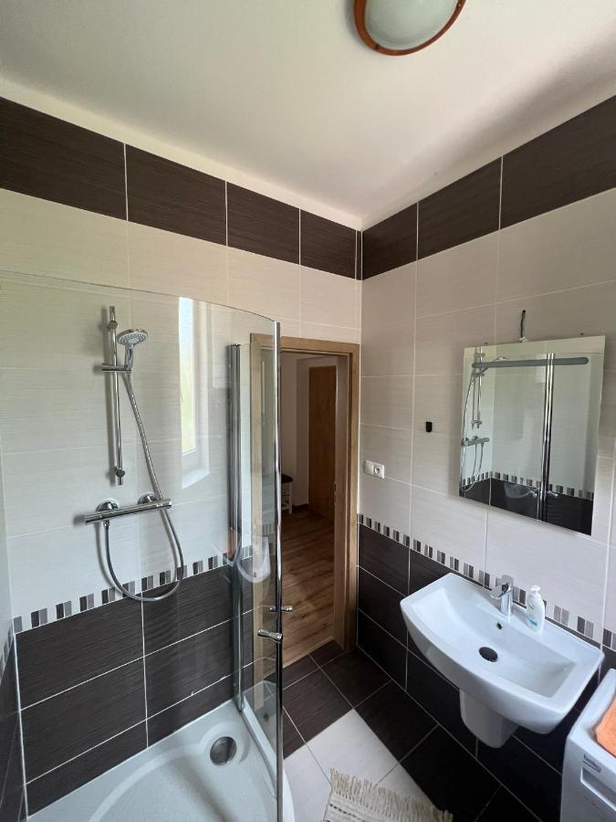 Elegantny Byt V Srdci Mesta Trenčín 外观 照片